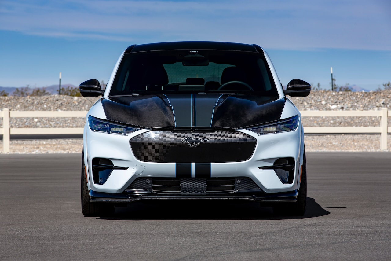 Shelby Mach-E GT front view with carbon fibre hood